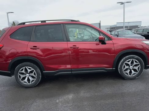 Certified 2021 Subaru Forester Premium w/ Popular Package #1 image 9