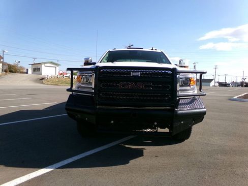 Used 2015 GMC Sierra 3500 SLT w/ Duramax Plus Package image 2