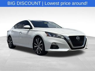 Used 2020 Nissan Altima 2.0 Platinum FWD 360° Tour