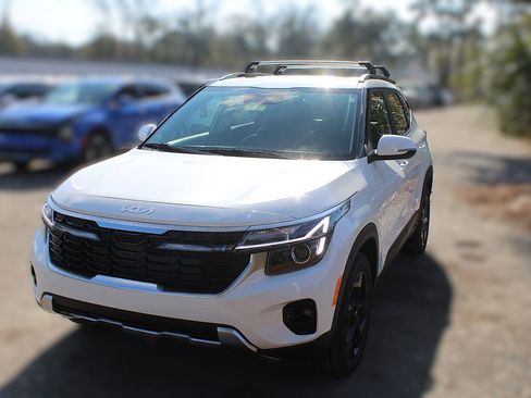 New 2026 Kia Seltos EX image 15