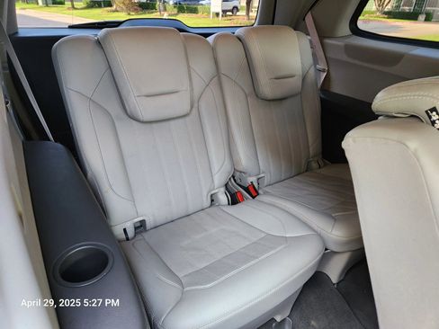 Used 2014 Mercedes-Benz GL 350 BlueTEC 4MATIC image 19