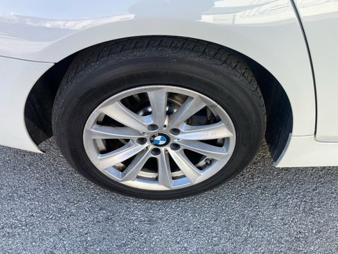 Used 2016 BMW 528i Sedan image 23