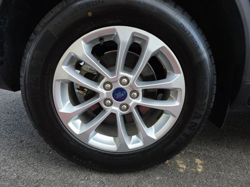 Used 2022 Ford Escape SE FWD image 23