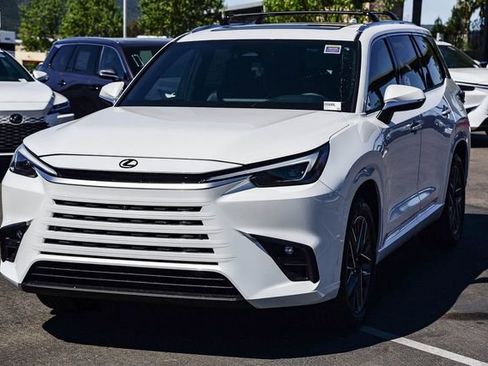 New 2026 Lexus TX 350 AWD image 3