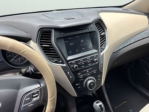 Used 2017 Hyundai Santa Fe Sport AWD/4WD image 8