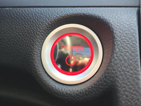 Used 2021 Honda Insight Touring image 29