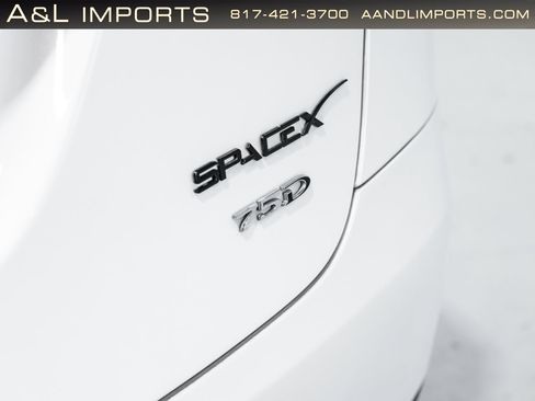 Used 2018 Tesla Model X 75D image 22