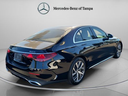 Certified 2025 Mercedes-Benz E 350 4MATIC Sedan image 4