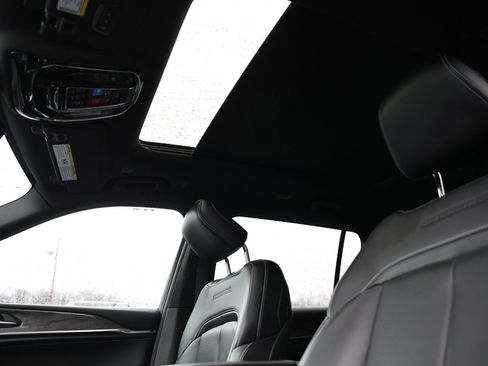 Used 2023 Jeep Grand Cherokee L Overland image 24