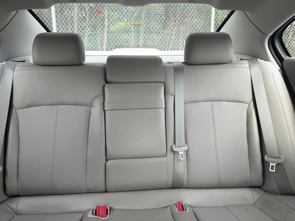 Used 2012 Buick LaCrosse Touring FWD image 7