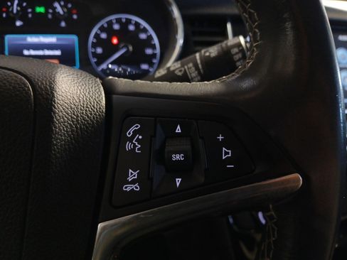 Used 2019 Buick Encore Preferred image 18