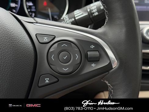 Used 2020 Buick Envision Premium w/ Driver Confidence Package AWD/4WD image 37