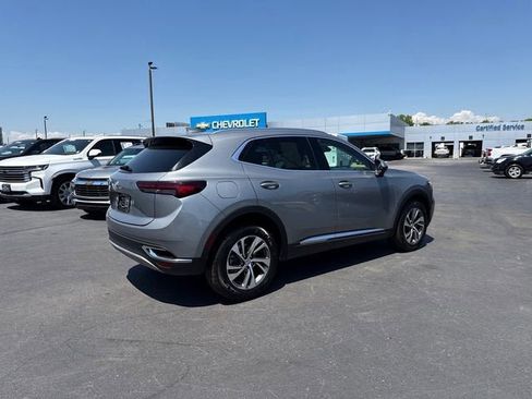 Used 2023 Buick Envision Essence FWD image 3