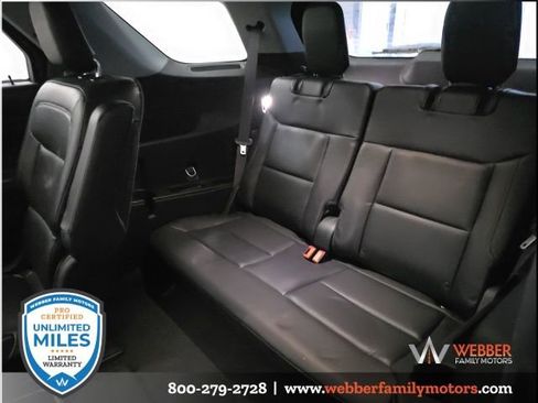 Used 2020 Ford Explorer XLT w/ Equipment Group 202A image 12