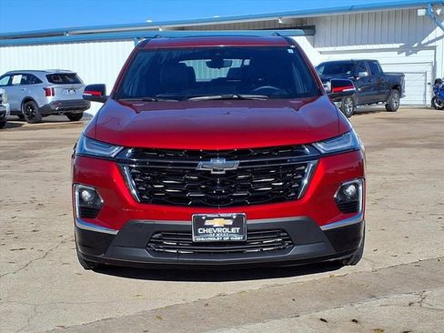 Used 2023 Chevrolet Traverse Premier w/ Redline Edition image 2