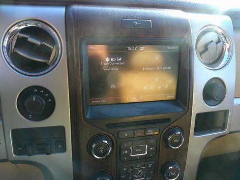 Used 2013 Ford F150 Lariat w/ Luxury Equipment Group image 10