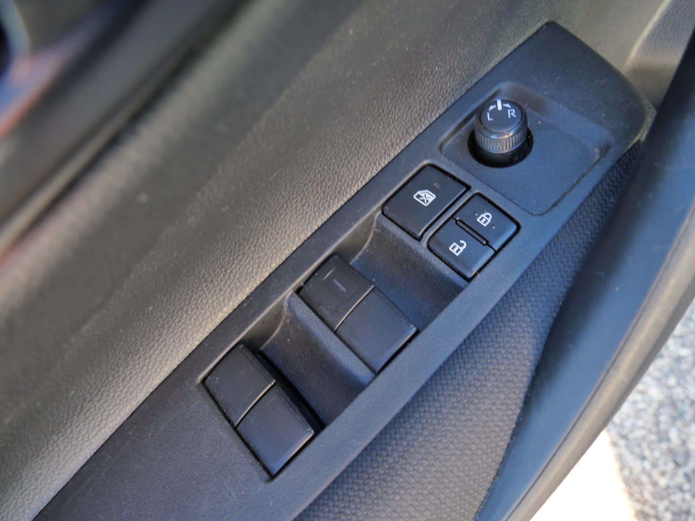 Certified 2025 Toyota Corolla LE FWD image 20