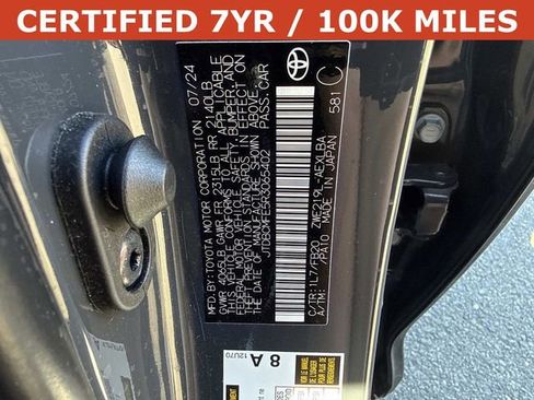 Used 2024 Toyota Corolla LE image 29