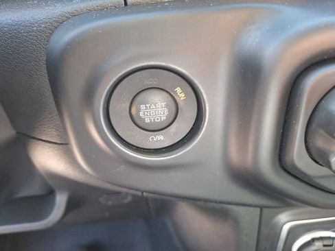 Used 2023 Jeep Wrangler Unlimited Sport AWD/4WD image 22