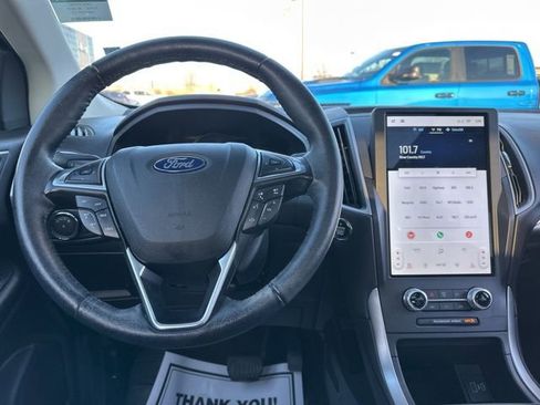 Used 2022 Ford Edge SEL w/ Convenience Package image 7