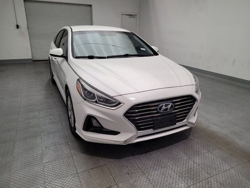 Used 2018 Hyundai Sonata SE FWD image 14