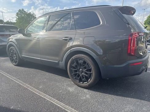Used 2021 Kia Telluride SX w/ Nightfall Edition Package AWD/4WD image 12