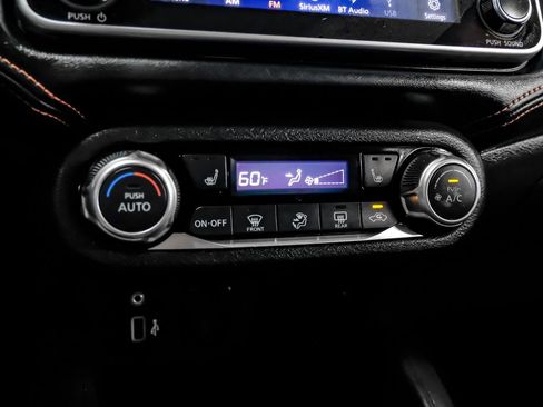 Used 2020 Nissan Versa SR w/ Convenience Package FWD image 24