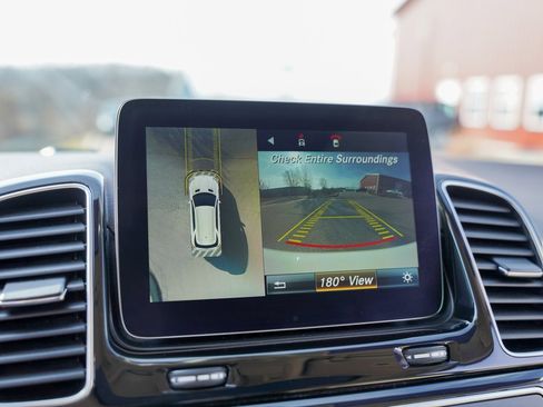 Used 2016 Mercedes-Benz GLE 300d 4MATIC image 22