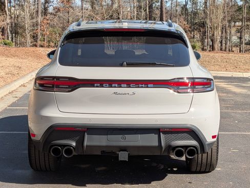 Certified 2025 Porsche Macan S AWD/4WD image 6