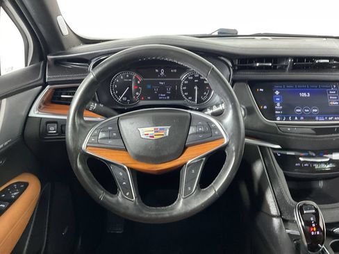 Used 2023 Cadillac XT5 Premium Luxury AWD/4WD image 12
