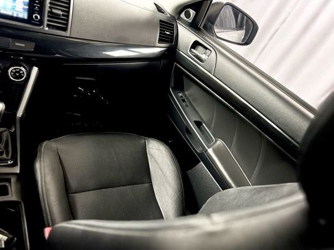Used 2016 Mitsubishi Lancer GT image 20