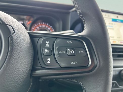 New 2026 Jeep Gladiator Sport image 15