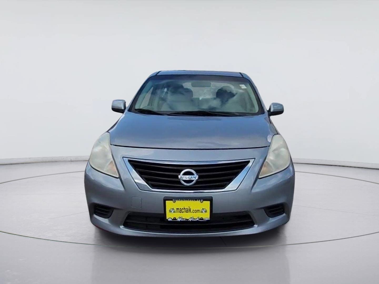 Used 2014 Nissan Versa SV FWD image 22