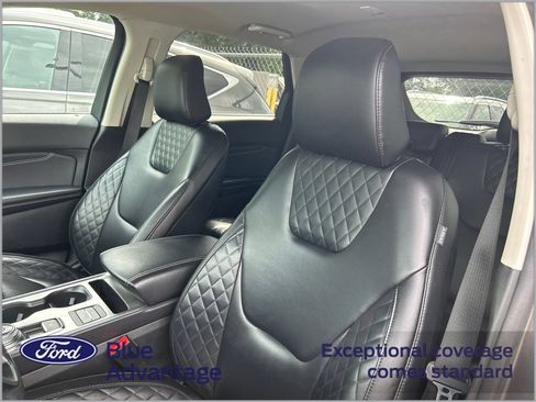 Used 2023 Ford Edge Titanium AWD/4WD image 12