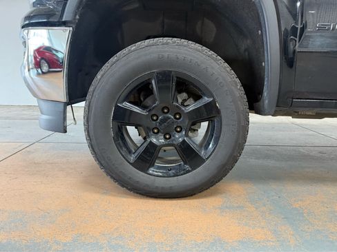 Used 2018 GMC Sierra 1500 2WD Double Cab image 9