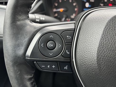 Used 2023 Toyota Corolla Cross LE image 23