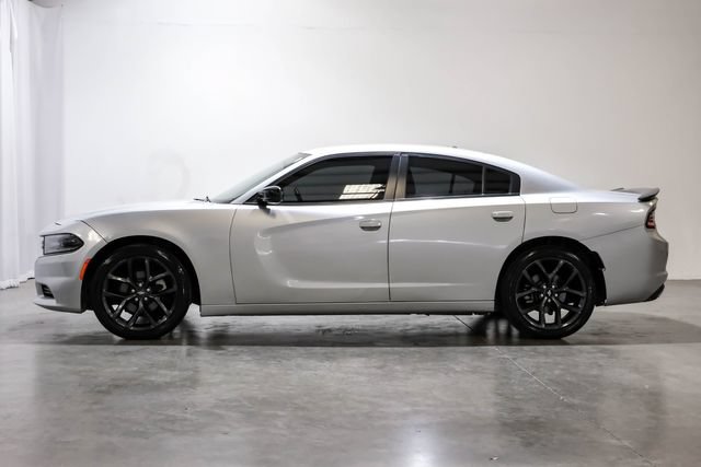 Used 2021 Dodge Charger SXT w/ Blacktop Package RWD image 13