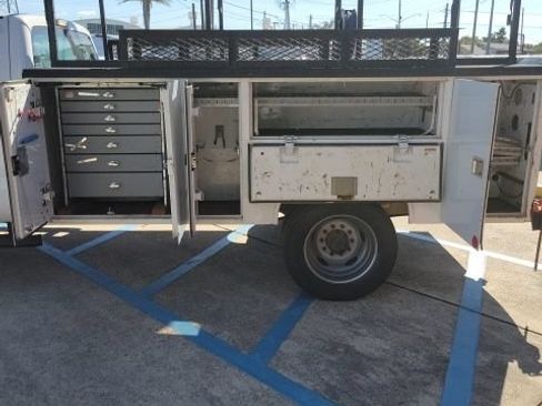 Used 2016 Ford F550 4x4 SuperCab Super Duty image 38