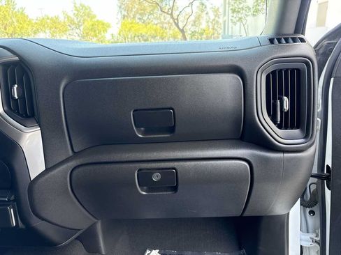 Used 2022 Chevrolet Silverado 1500 Custom RWD image 17
