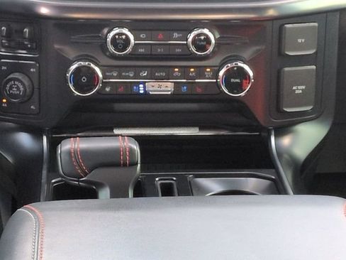 Used 2025 Ford F150 Raptor AWD/4WD image 19