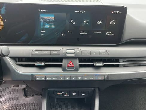 New 2026 Kia K4 FWD image 21