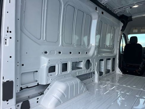 Used 2023 Ford Transit 350 148 Medium Roof AWD image 27