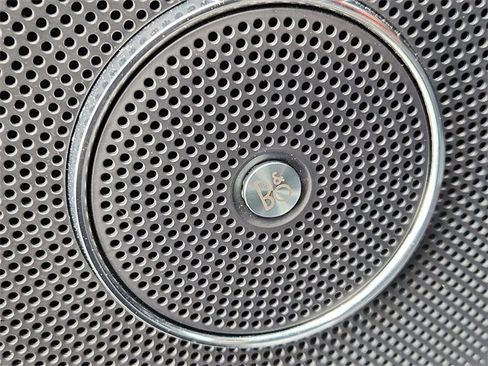 Used 2019 Ford Expedition Limited w/ Equipment Group 302A image 25