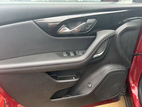 Used 2022 Chevrolet Blazer RS image 2