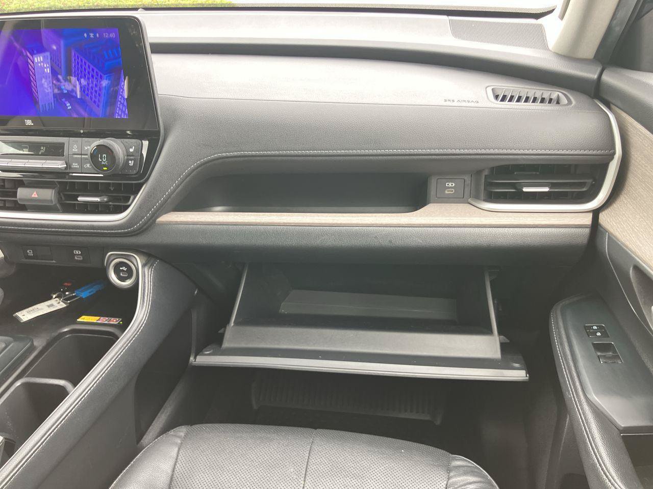 Certified 2024 Toyota Grand Highlander FWD image 18
