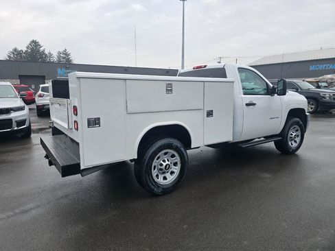 Used 2013 Chevrolet Silverado 3500 W/T w/ Snow Plow Prep Package image 5