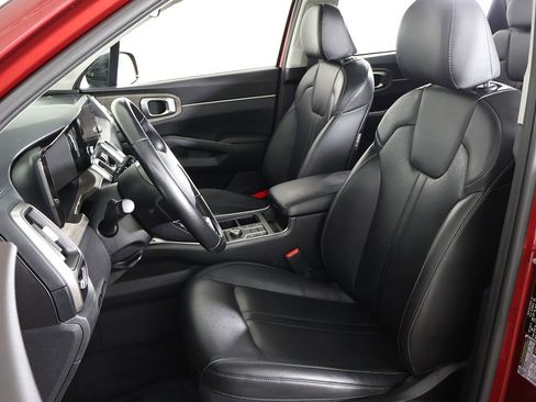 Used 2022 Kia Sorento S w/ Panoramic Sunroof Package AWD/4WD image 33
