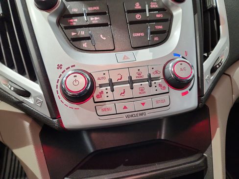 Used 2017 GMC Terrain SLE w/ Convenience Package image 10