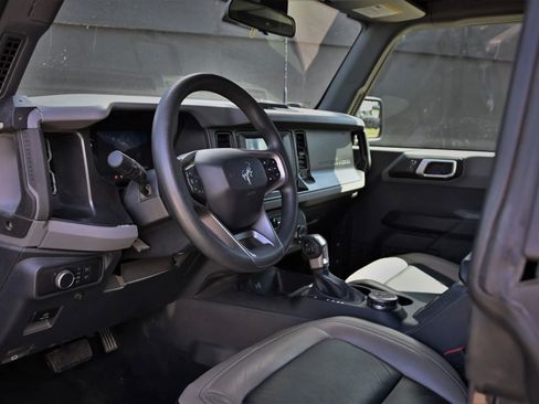 Used 2022 Ford Bronco 4-Door image 16