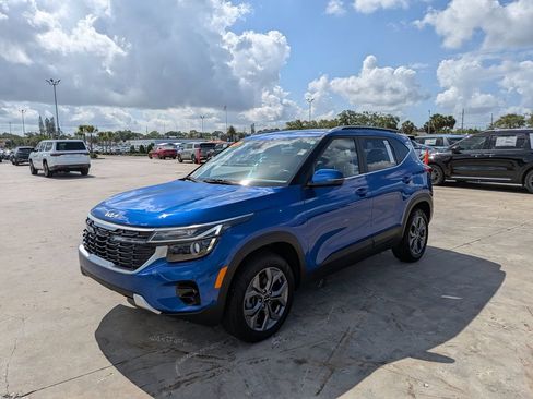 Certified 2024 Kia Seltos S AWD/4WD image 4